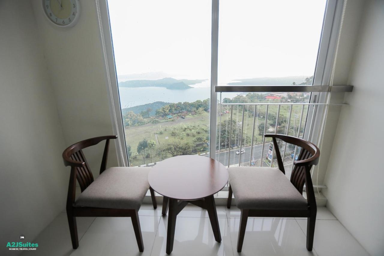 A2Jsuites Bedroom Taal View Luxury Smart Home Suite Near Skyranch Tagaytay City Εξωτερικό φωτογραφία